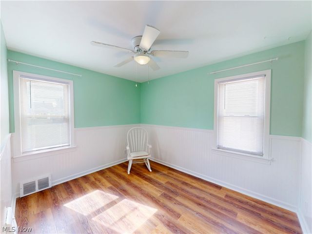 390 E 307th Street, Willowick, OH 44095