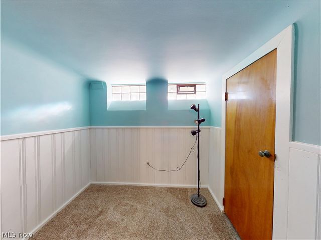 390 E 307th Street, Willowick, OH 44095