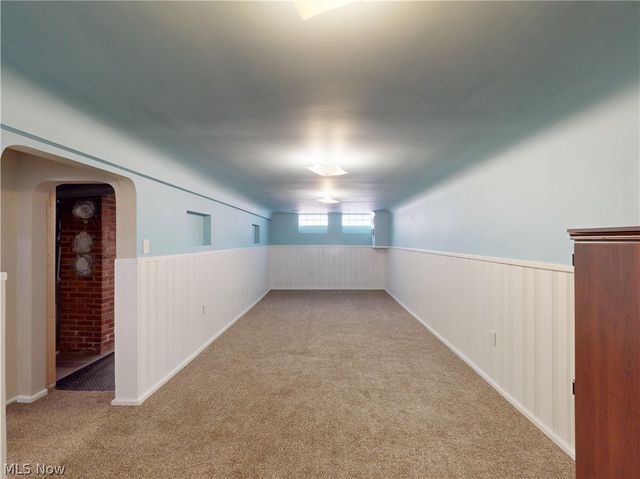 390 E 307th Street, Willowick, OH 44095