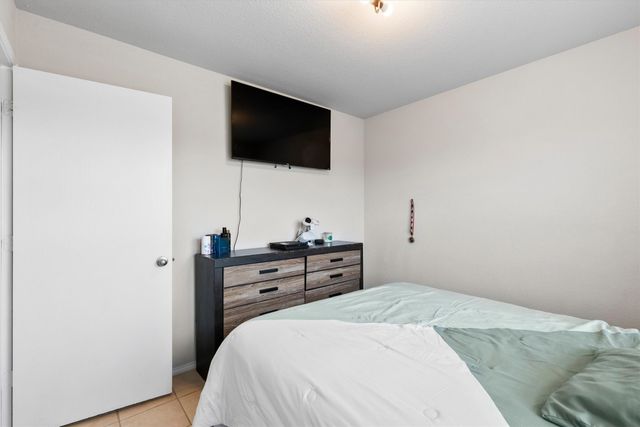 238 Willow Creek Lane, Terrell, TX 75160