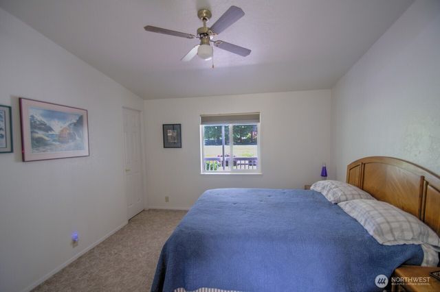 8316 176th Avenue SW, Rochester, WA 98579