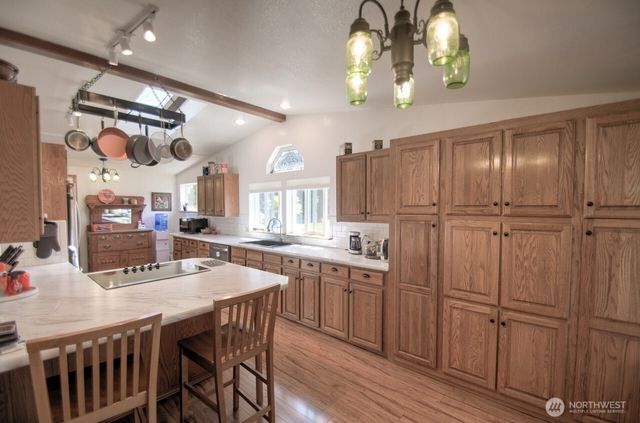 8316 176th Avenue SW, Rochester, WA 98579