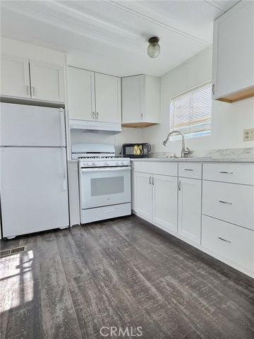 21926 S Vermont Avenue 27, Torrance, CA 90502