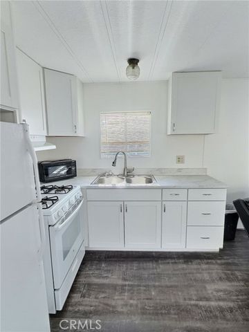 21926 S Vermont Avenue 27, Torrance, CA 90502