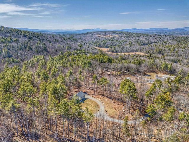 21 Caldwell Lane, Sunapee, NH 03782