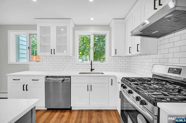 516 Riverdale Boulevard, Pompton Lakes, NJ 07442