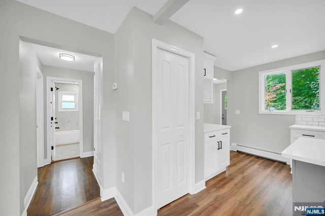 516 Riverdale Boulevard, Pompton Lakes, NJ 07442