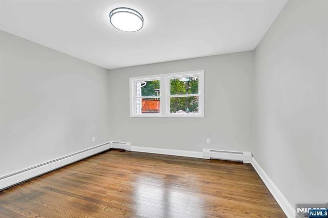 516 Riverdale Boulevard, Pompton Lakes, NJ 07442