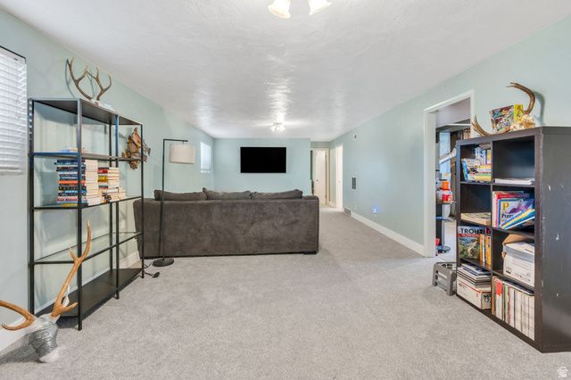 6554 W 9600 N, Highland, UT 84003
