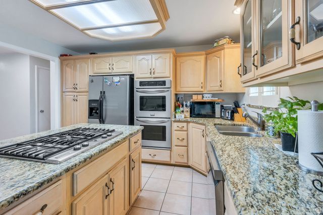 6554 W 9600 N, Highland, UT 84003
