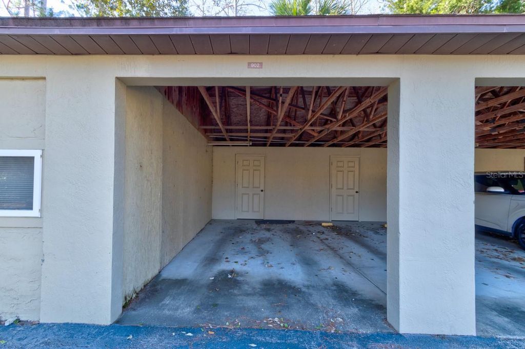 Image 17 of property listing at 1601 BIG TREE ROAD 902, South Daytona, FL 32119