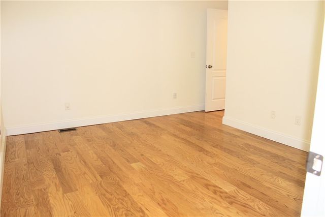 16 Gray Coach Lane 1604, Cranston, RI 02921