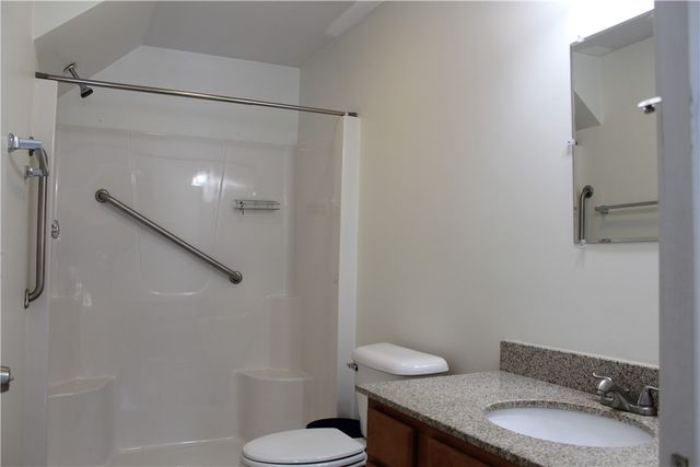 16 Gray Coach Lane 1604, Cranston, RI 02921