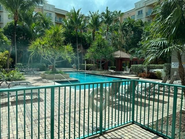 6001 SW 70th St 535, South Miami, FL 33143