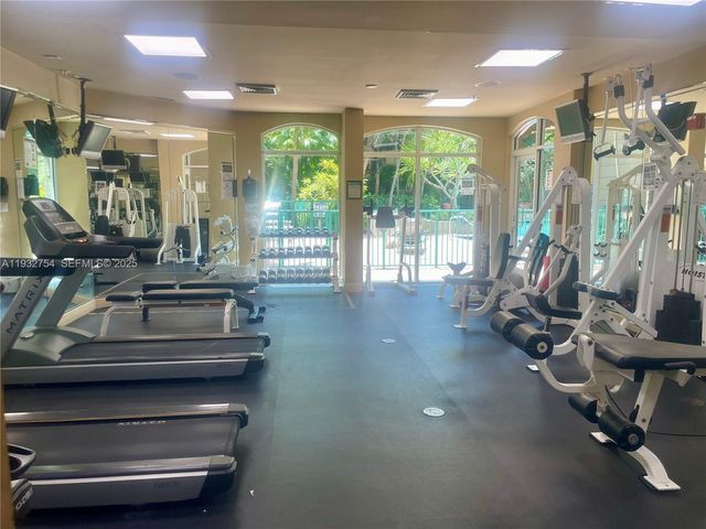 6001 SW 70th St 535, South Miami, FL 33143