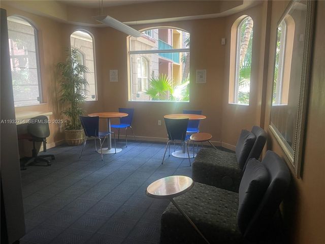 6001 SW 70th St 535, South Miami, FL 33143