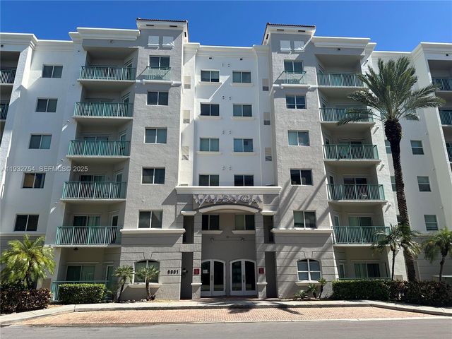 6001 SW 70th St 535, South Miami, FL 33143