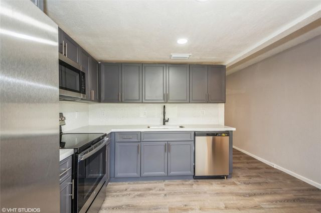 2805 Victoria Way D1, Coconut Creek, FL 33066