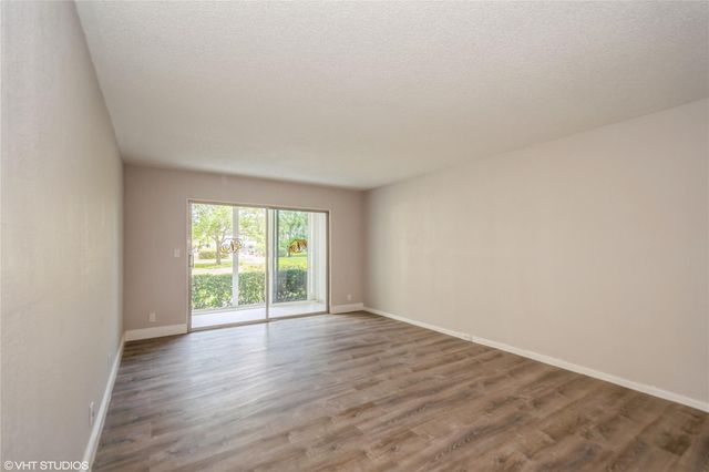 2805 Victoria Way D1, Coconut Creek, FL 33066