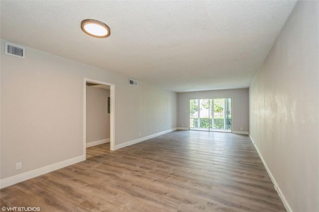 2805 Victoria Way D1, Coconut Creek, FL 33066