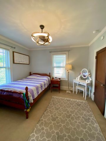 109 W 10th Avenue, Huntington, WV 25701