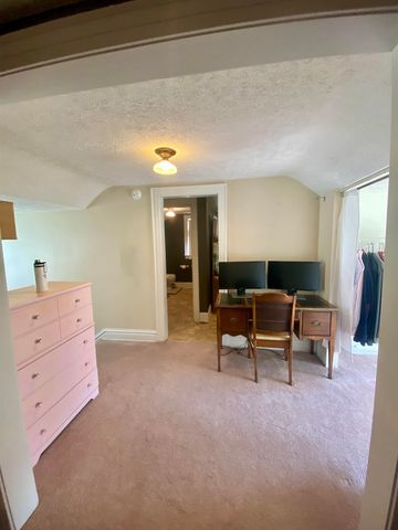 109 W 10th Avenue, Huntington, WV 25701