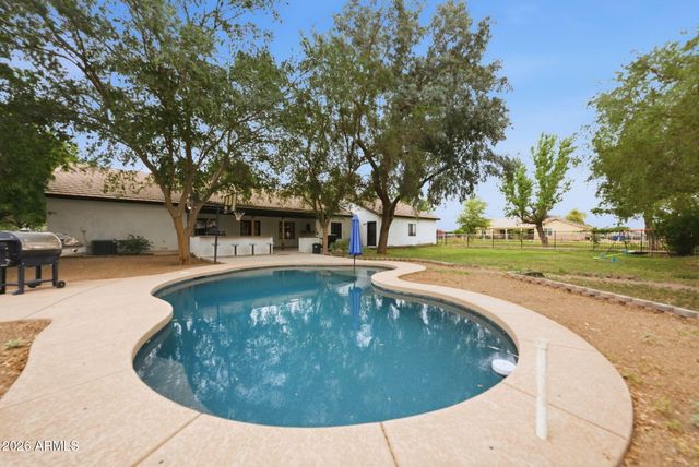 1566 E PAINT HORSE Place, San Tan Valley, AZ 85140