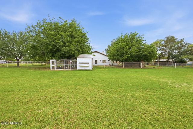 1566 E PAINT HORSE Place, San Tan Valley, AZ 85140