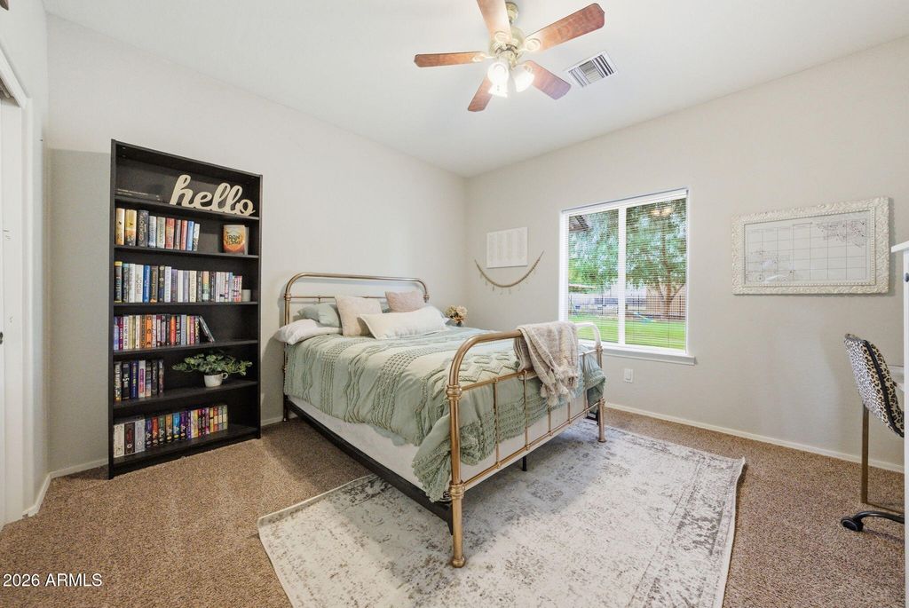 Image 20 of property listing at 1566 E PAINT HORSE Place, San Tan Valley, AZ 85140