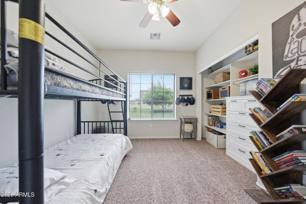 Image 24 of property listing at 1566 E PAINT HORSE Place, San Tan Valley, AZ 85140