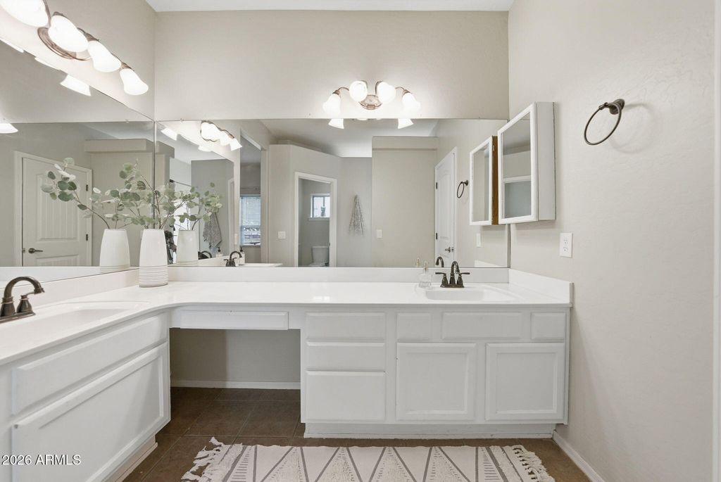 Image 32 of property listing at 1566 E PAINT HORSE Place, San Tan Valley, AZ 85140