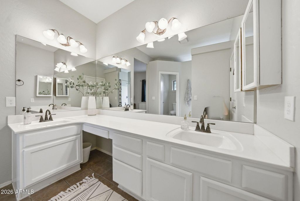 Image 33 of property listing at 1566 E PAINT HORSE Place, San Tan Valley, AZ 85140