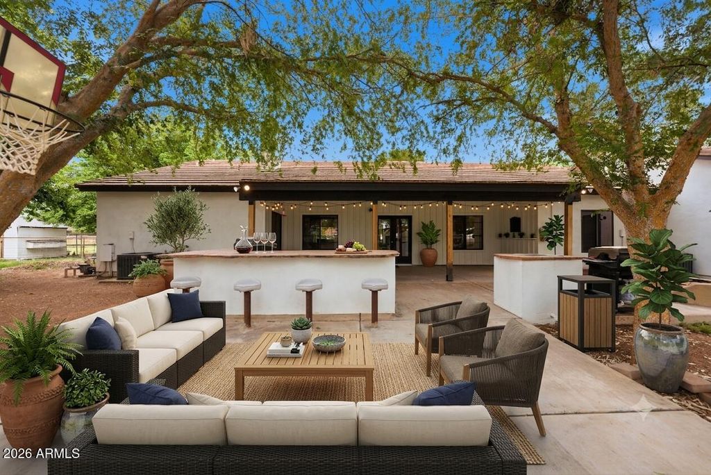 Image 37 of property listing at 1566 E PAINT HORSE Place, San Tan Valley, AZ 85140