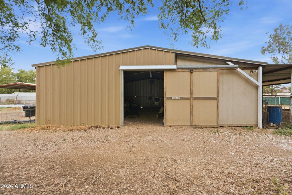 Image 40 of property listing at 1566 E PAINT HORSE Place, San Tan Valley, AZ 85140