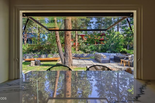 1340 NW Trenton Avenue, Bend, OR 97703