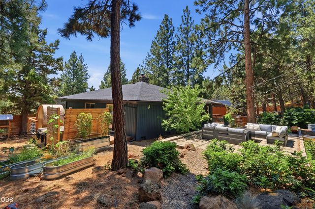 1340 NW Trenton Avenue, Bend, OR 97703
