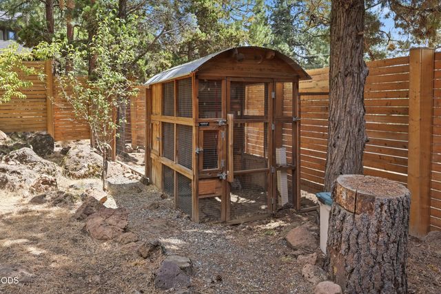 1340 NW Trenton Avenue, Bend, OR 97703