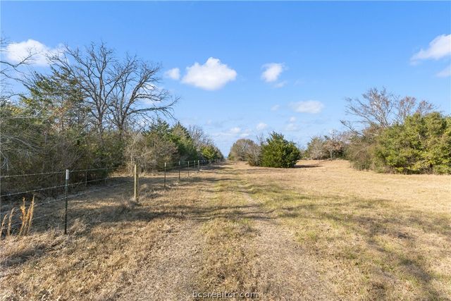4641 County Road 129, Bedias, TX 77831