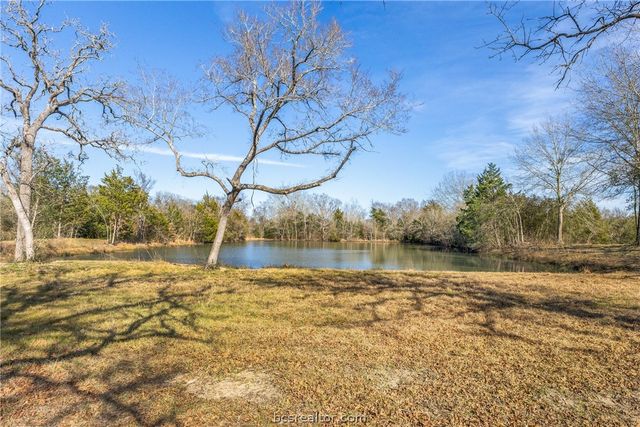 4641 County Road 129, Bedias, TX 77831