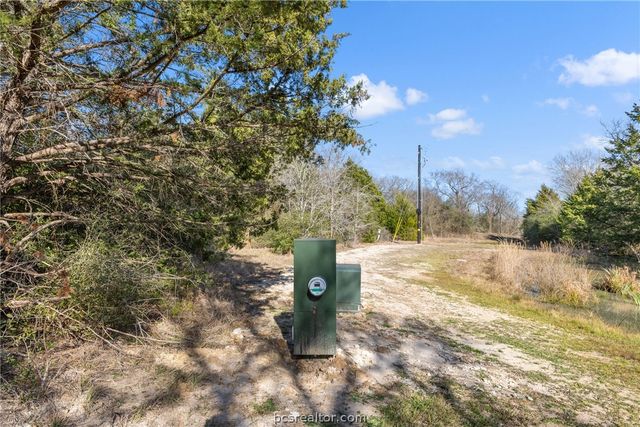 4641 County Road 129, Bedias, TX 77831