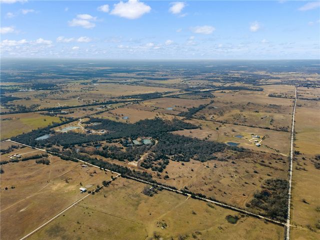 4641 County Road 129, Bedias, TX 77831