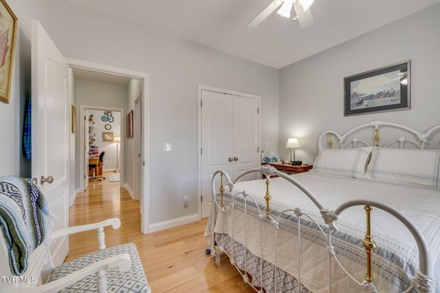 1121 Wahoo Valley Road, Kingsport, TN 37663