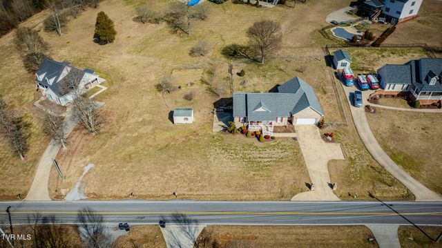 1121 Wahoo Valley Road, Kingsport, TN 37663