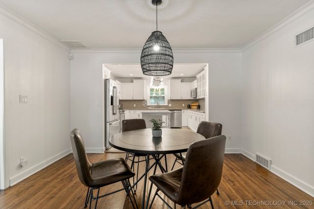 3447 S Gary Place, Tulsa, OK 74105