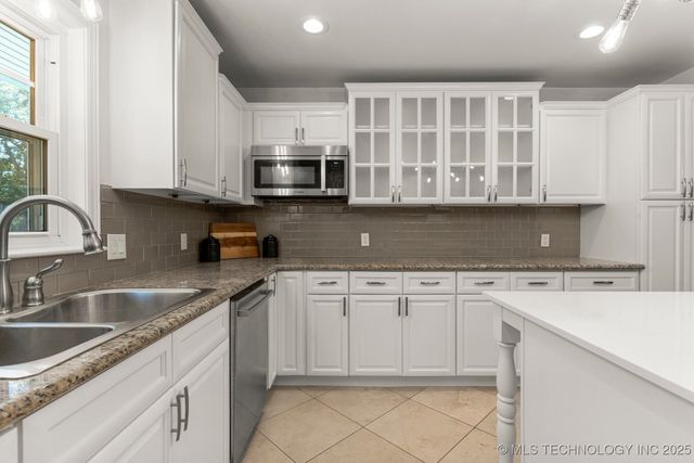 3447 S Gary Place, Tulsa, OK 74105