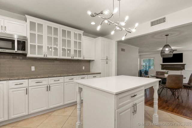 3447 S Gary Place, Tulsa, OK 74105