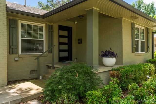 3447 S Gary Place, Tulsa, OK 74105