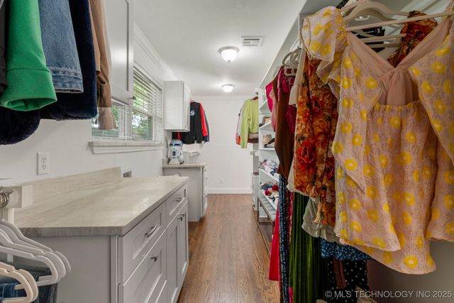 3447 S Gary Place, Tulsa, OK 74105