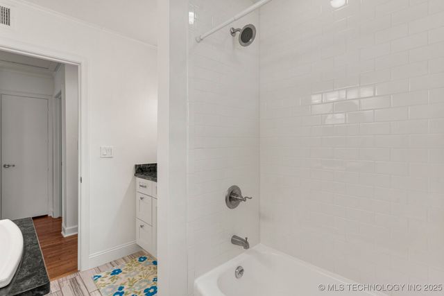 3447 S Gary Place, Tulsa, OK 74105