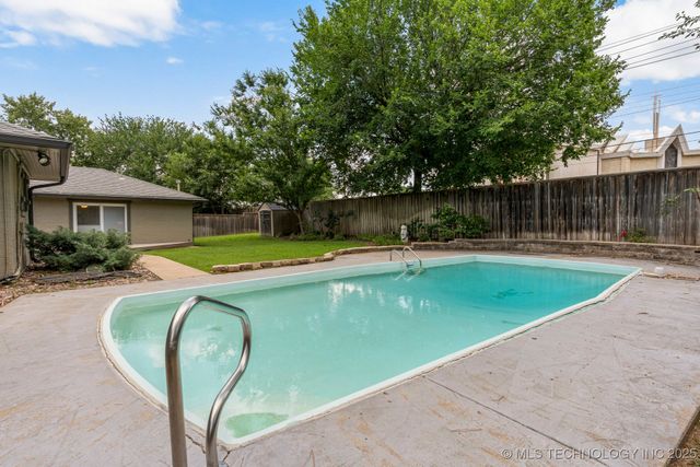 3447 S Gary Place, Tulsa, OK 74105